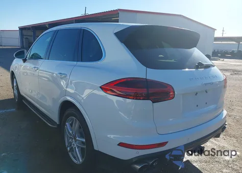 2018 Porsche Cayenne S из США, поврежденный, VIN WP1AB2A29JLA60397